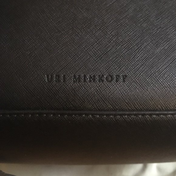 URI MINKOFF LEATHER BOOKBAG - Picture 3 of 7